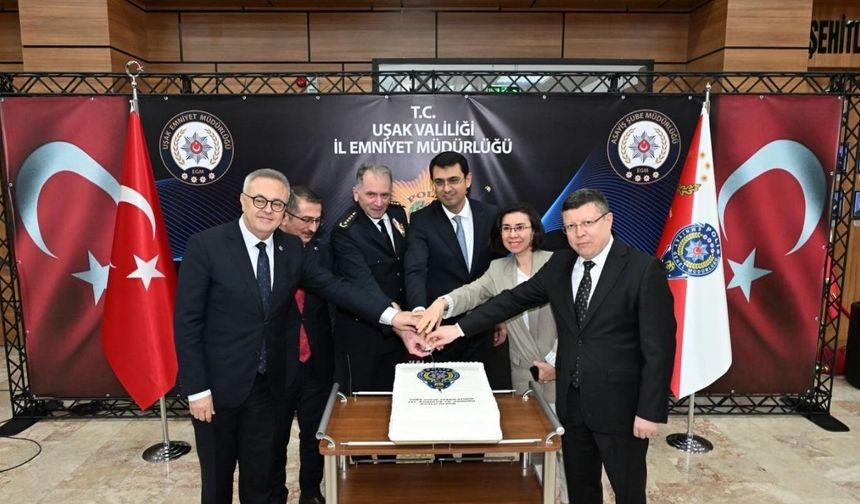 Uşak’ta 181 Yıldönümü Pastası Kesildi