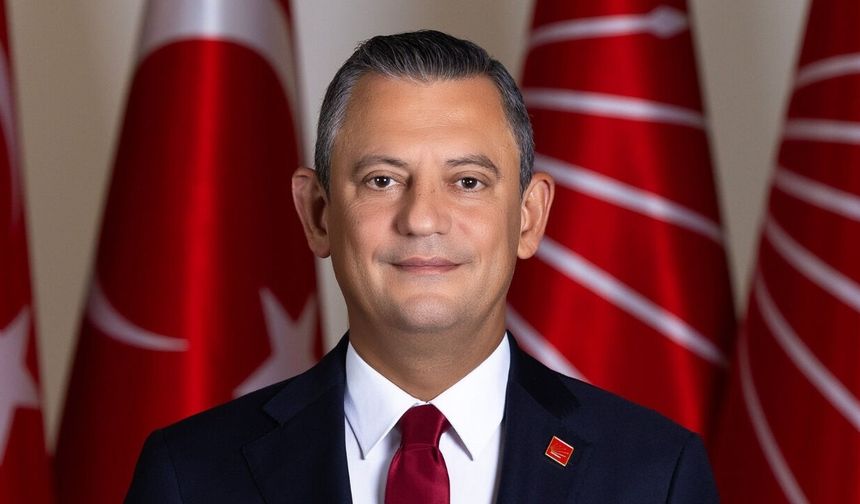 Özgür Özel CHP Grup Başkanı seçildi