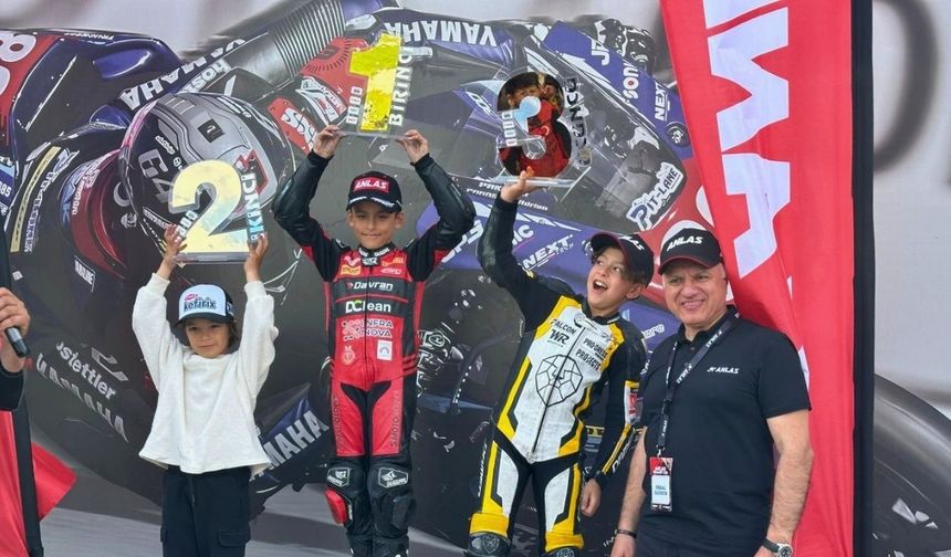 Uşak Belediyesi Yarış Pisti Motosiklet Sesleriyle İnledi