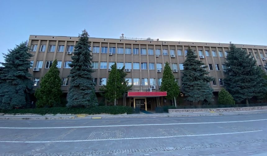 Uşak'ta Hükümet Konağı Tartışması Büyüyor