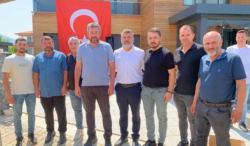 Özbay Ailesinin Mutlu Günü Uşak Siyasetini Buluşturdu