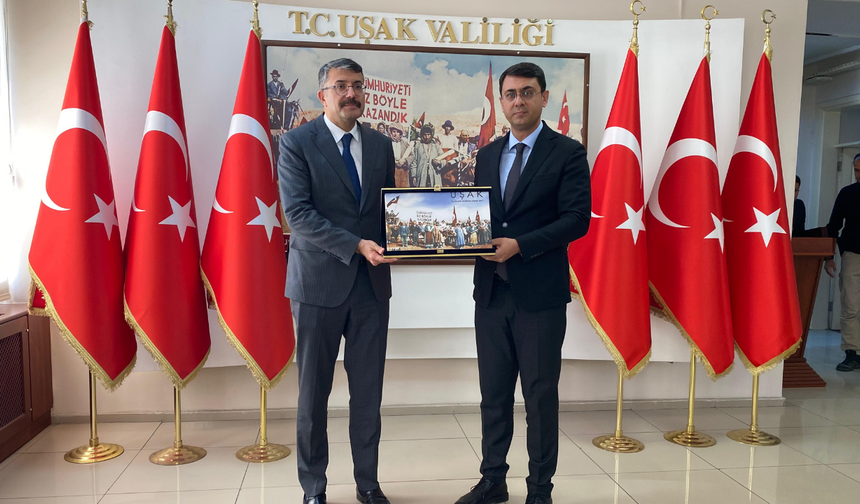 Bakan Yardımcısı Ali Çelik’ten Uşak Valiliği’ne Ziyaret