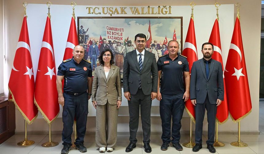 Uşak İtfaiyesi’nden Vali Kartal’a Ziyaret