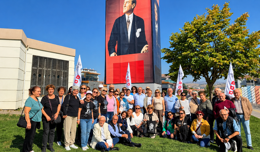 Atatürkçü Düşünce Derneği Üyeleri Uşak’ta Buluştu
