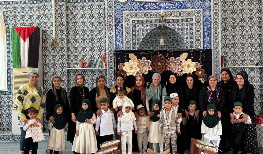 Uşak Sivaslı'da Miniklerin İlk Kur'an Heyecanı