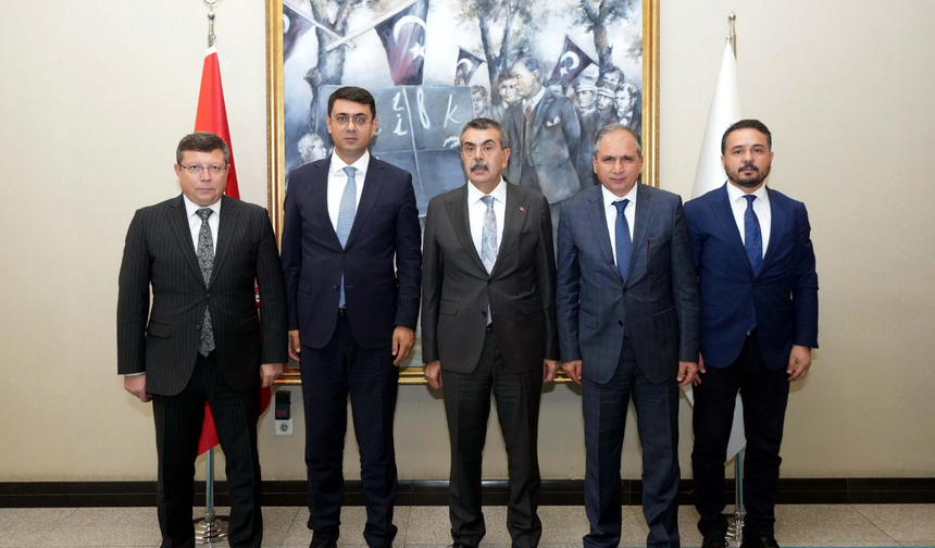Uşak Valisi Kartal ve Uşak Heyeti Tarafından Milli Eğitim Bakanı Tekin’e Ziyaret