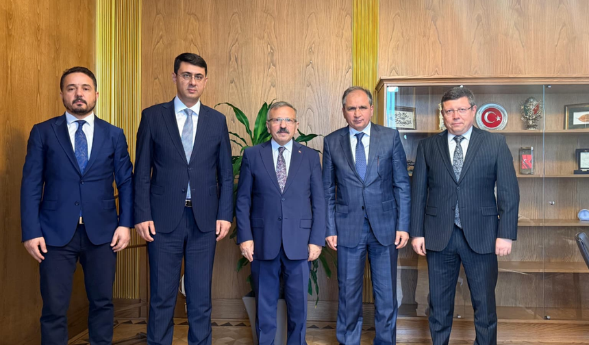 Uşak Valisi Kartal ve Uşak Heyetinden TBMM Başkanvekili Beyazıt’a Ziyaret