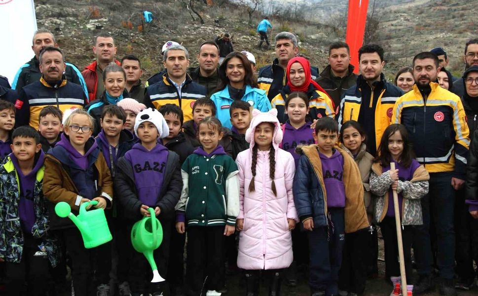 Uşak'ta Acil Sağlık Hizmetleri Haftası'nda geleceğe miras bırakıldı