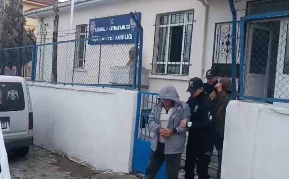 Karahallı İlçesinde Zehir Tacirlerine Vurgun