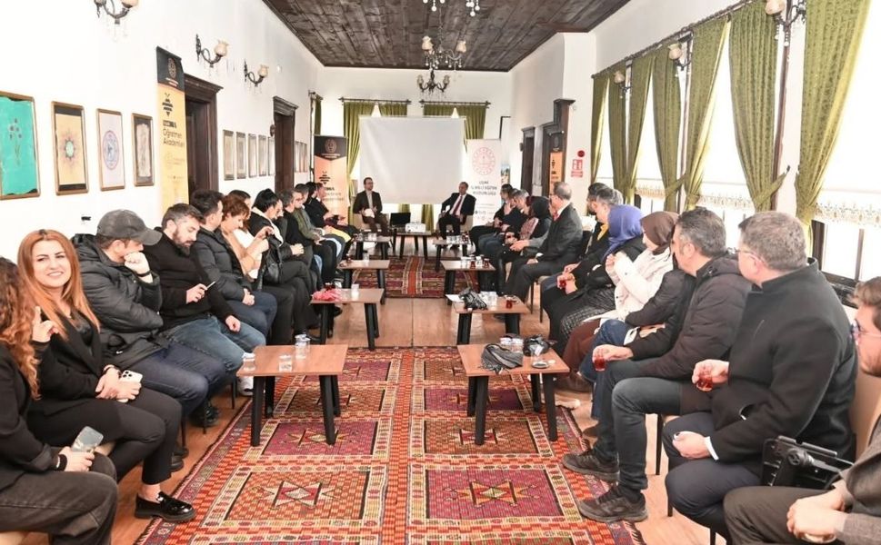 Uşak Öğretmen Akademileri beyin denilen mucizeyi irdeledi