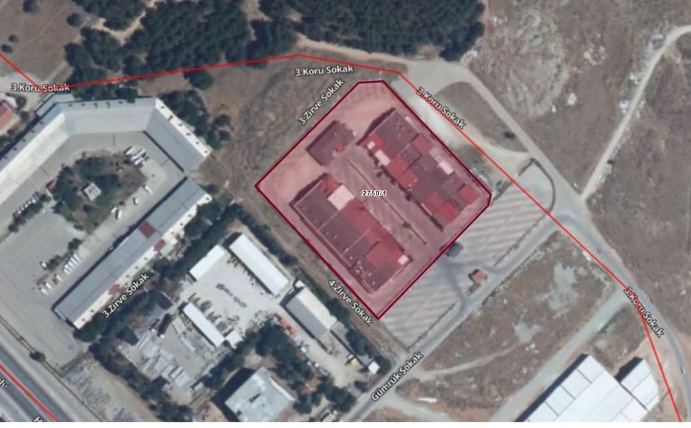 Uşak merkezde icradan satılık eğlence mekanı