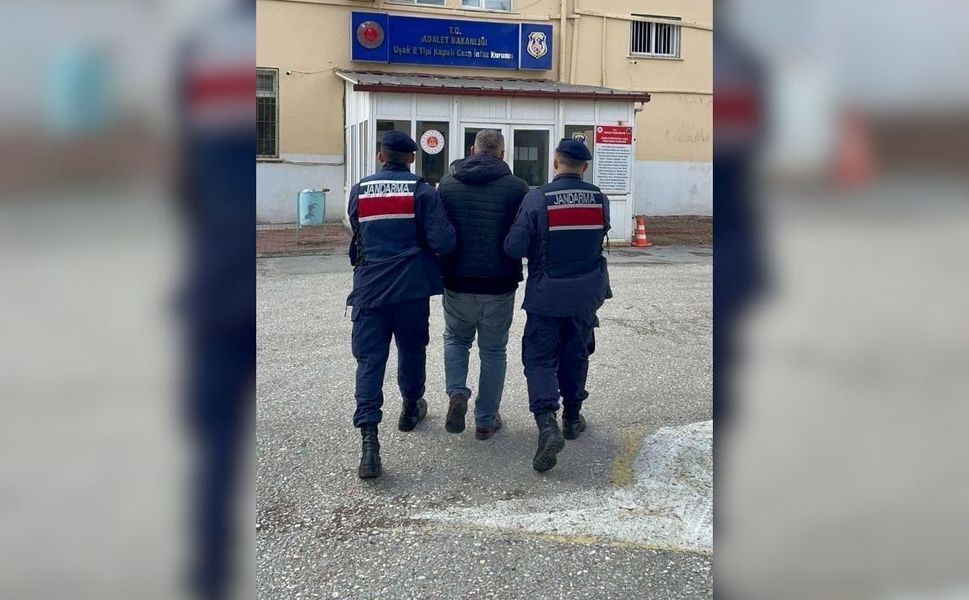 Uşak Jandarması 33 yıla mahkûm firariyi yakaladı