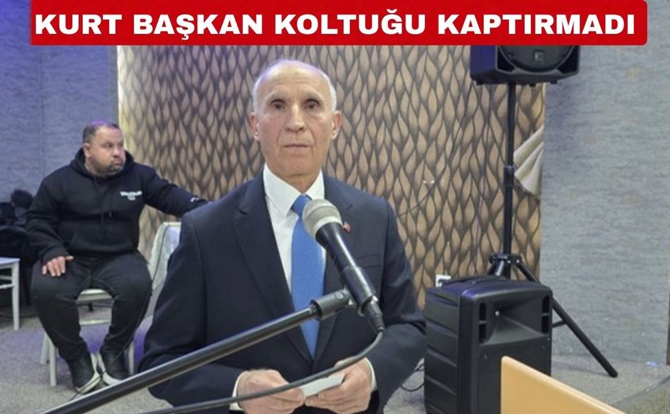 Uşaklı terzi ve konfeksiyoncular 20 yıllık başkanlarını bırakmadı