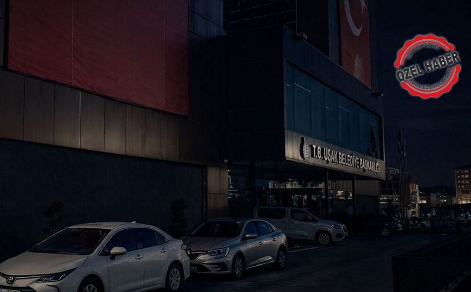 Uşak Belediyesi’nde Gece Araması