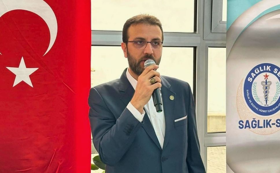 Uşak’ta sitemli 14 Mart Tıp Bayramı Kutlaması