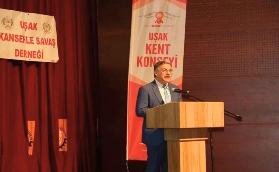 Uşak Kanserle Savaş Derneği Başkanı Mehmet Kurnaz; “Kanser Kader Değildir”