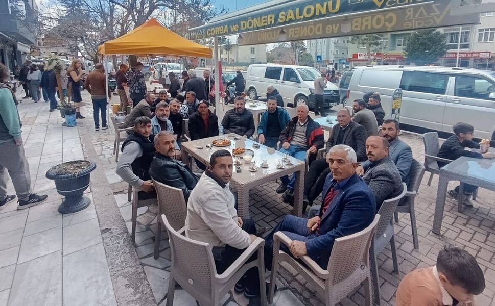 Sivaslı’da Mehmet Altay İçin Lokma Hayrı