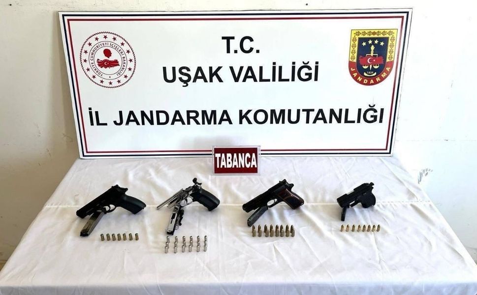 Uşak’ın Eşme ilçesinde kaçak silah yakalandı