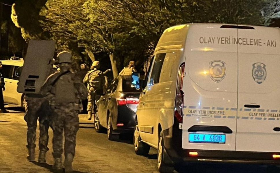 Uşak'ta Polis Ekiplerine Pompalı Tüfekle Saldırı