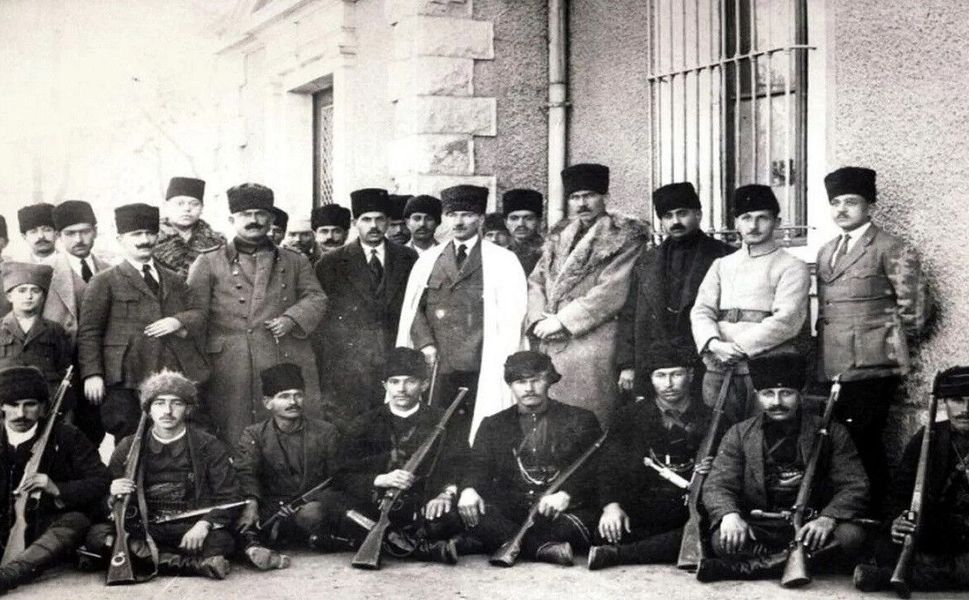 Uşak’ta Kurtuluşun Sessiz Mimarları Ortaya Çıktı