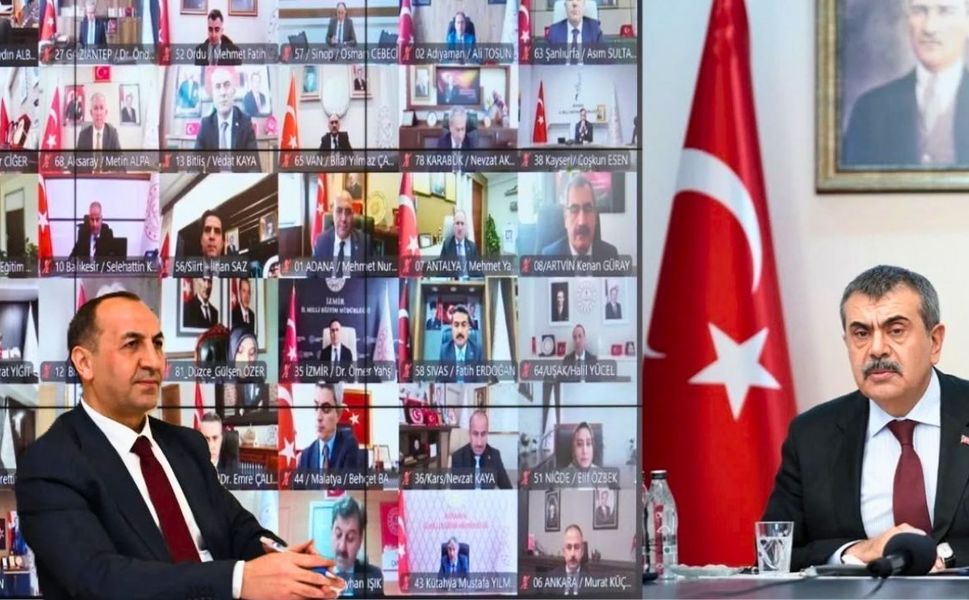 Uşak Millî Eğitim Müdürü Halil Yücel Bakan Tekin ile Görüştü
