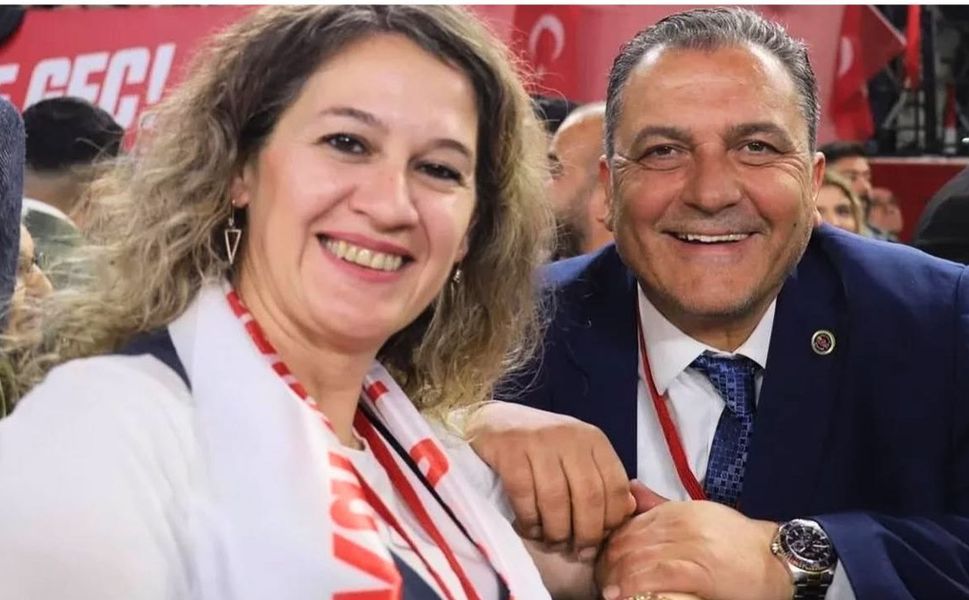 Eşmeli Esnaf Hem Tozan’ı Hem de Eşini Yaktı