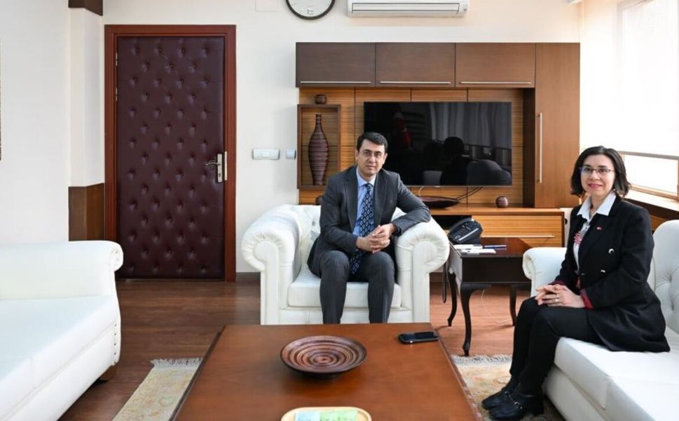 Yeni Başkan Vekilinden Vali Kartal'a Ziyaret