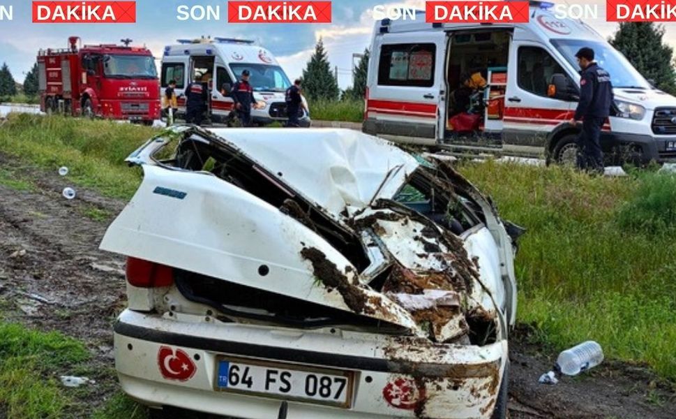 Uşak’ın Banaz ilçesinde Otomobil takla attı: 3 yaralı