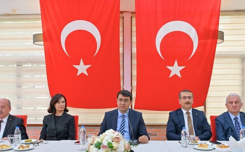 Uşak’ta Bayramlaşma Erkenden Gerçekleştirildi