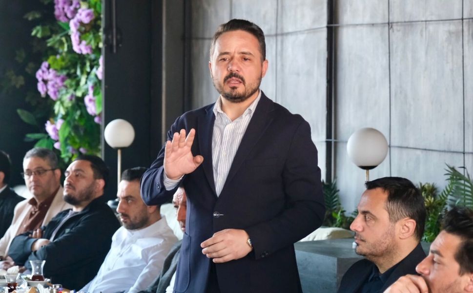 Uşak’ta Belediye Harcamaları Tartışması Büyüyor: Himmet Yaşar’dan Çok Sert Sözler