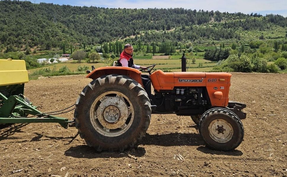 Uşak’ta Binlerce Kiloluk Destek Üreticiyle Buluştu