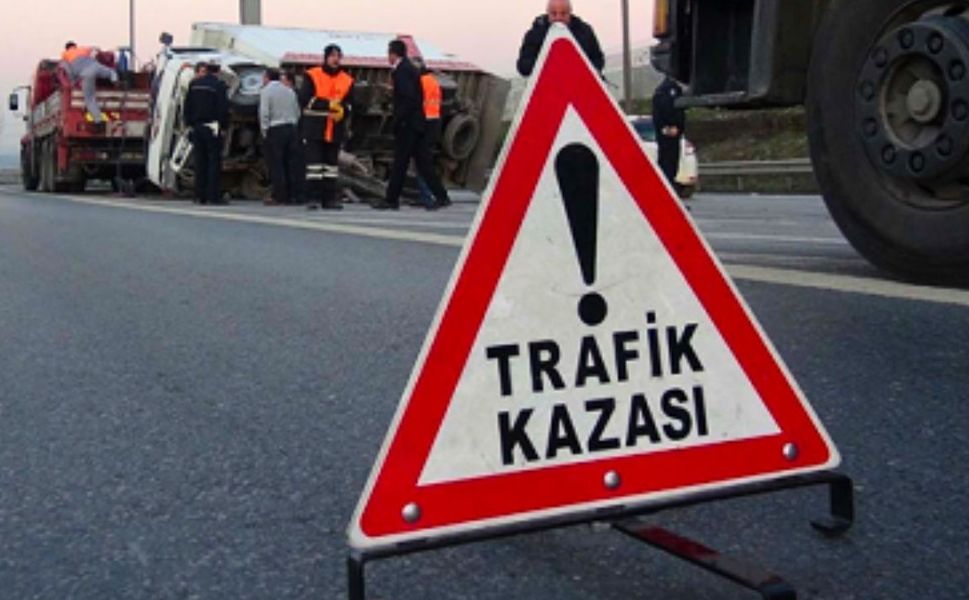 Uşak’ta tanker ile otomobil çarpıştı: 1 ölü