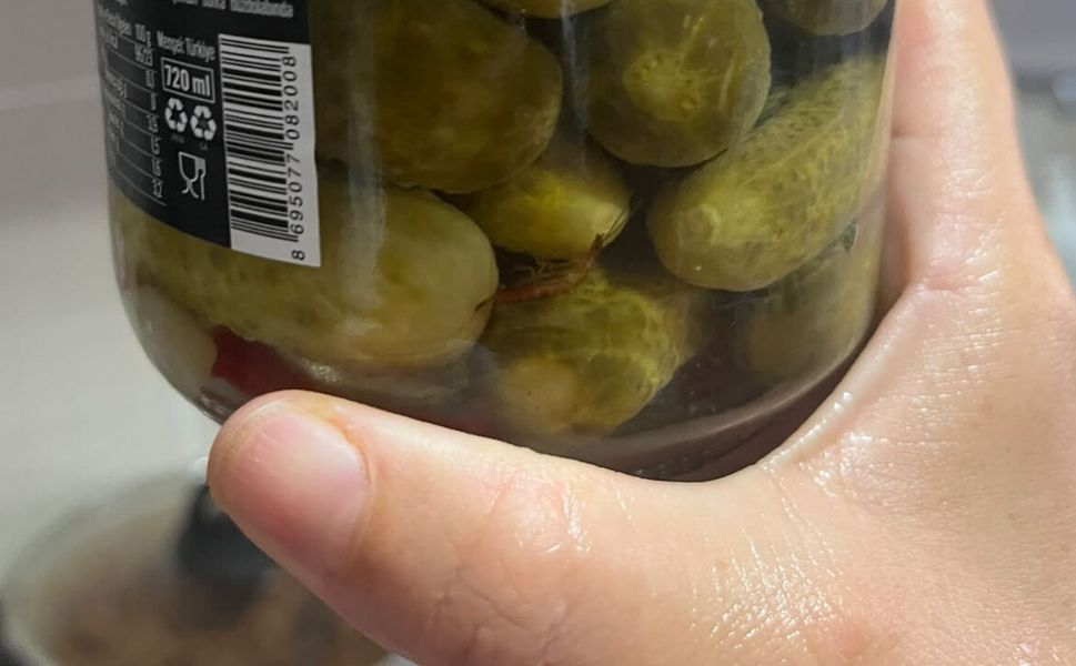 Uşak’ta Marketten Alınan Ürünün İçinde Böcek İddiası