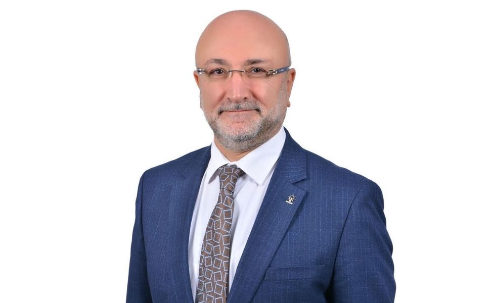 AK Parti  İl Başkanı  İstifa Etti