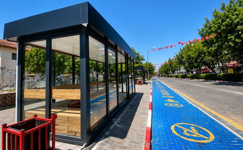 Uşak'ta Vatandaş Hangi Otobüsün Nerede Duracağını Bilmiyor