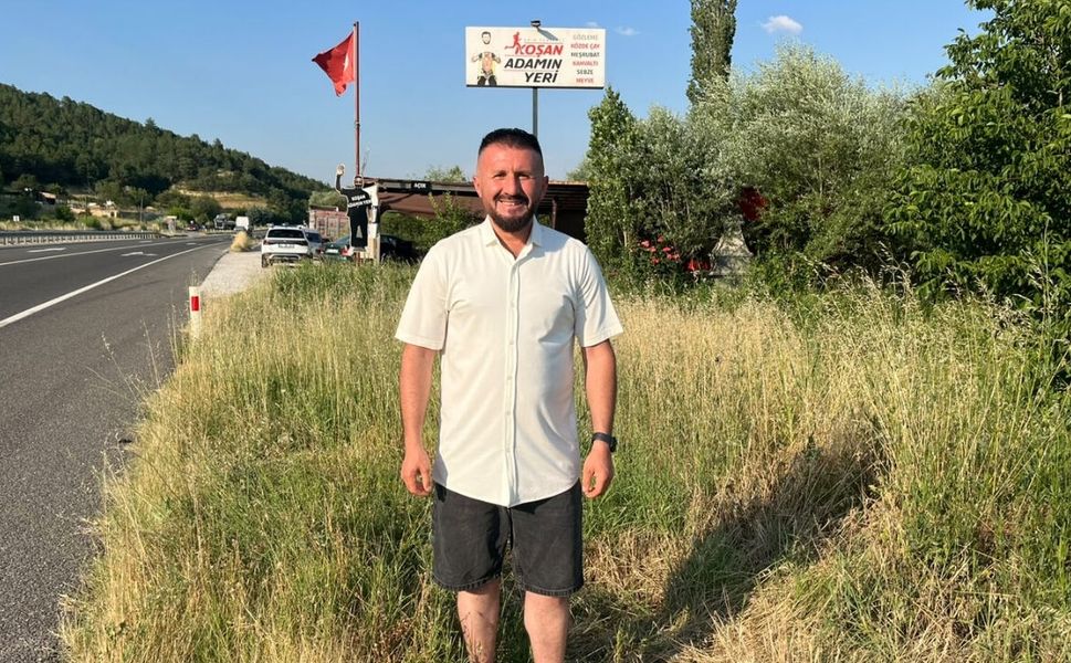 Uşaklı Fenomen Akın Yeniceli “Ben Yanlış Yola Koşuyorum Ama Siz Doğru Adrese Gelin”
