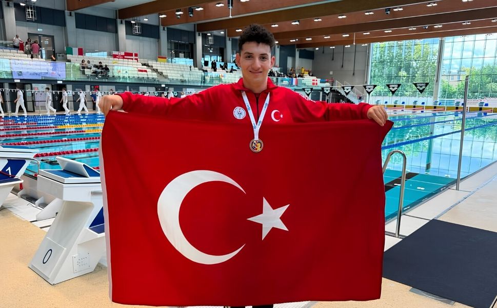 Uşaklı Eymen Avrupa'nın Zirvesinde