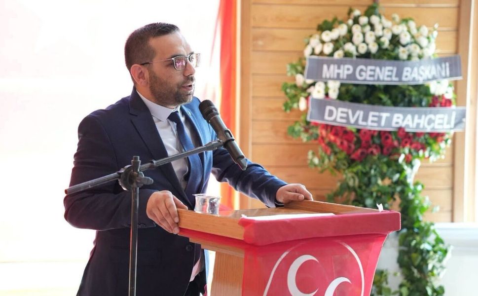 Eşme'de Kadir Şahin Oyların Tamamını Aldı