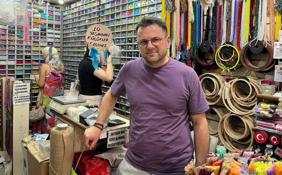 Uşak'ta 60 Yıllık Boncuk Geleneği Yaşıyor