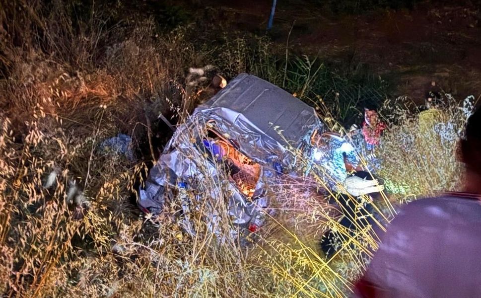 Uşak yeni haftaya da kazayla başladı: 3 yaralı