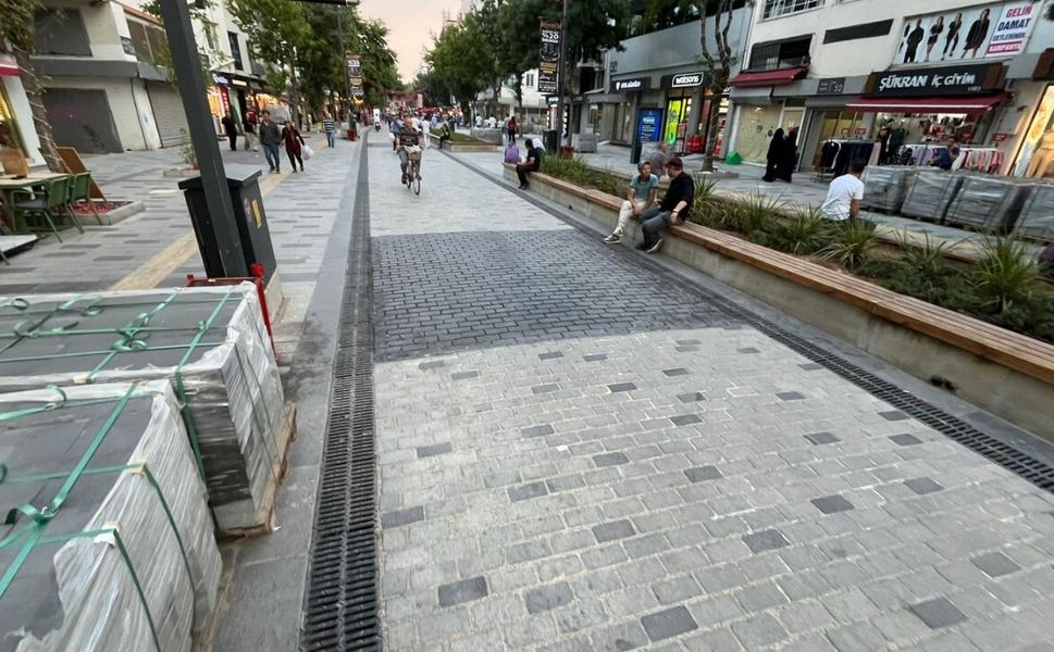 Uşak'ta İsmetpaşa Caddesi İçin Yeni Uyarı!