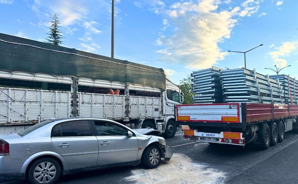 Uşak'ta Yine Trafik kazası; 4 yaralı
