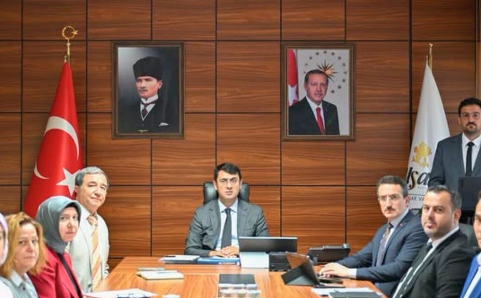 Uşak'ta Şefkat Ekipleri Masaya Yatırıldı