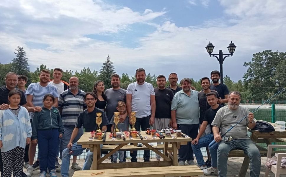 Sivaslı’da Oltalar Yarıştı, Dereceye Girenler Belli Oldu