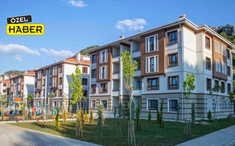Uşak Çöplüğü Üzerine Kurulan TOKİ’nin Derdi Hiç Bitmiyor