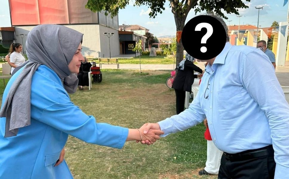 Uşak’ta En Çok Sevilen Milletvekili Bakın Kim Çıktı?