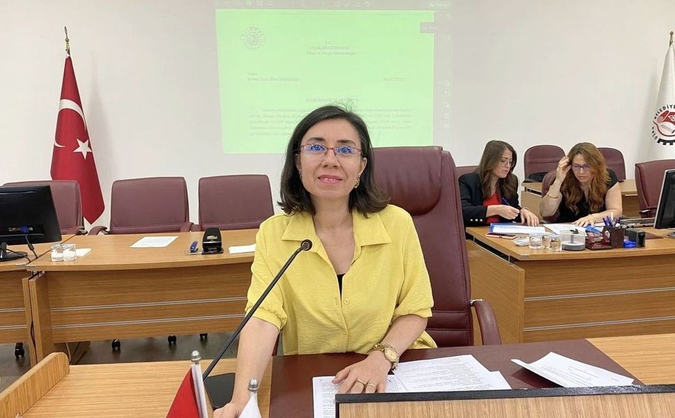 Uşak Belediyesi CHP Grubu İstifası Yarına Ertelendi