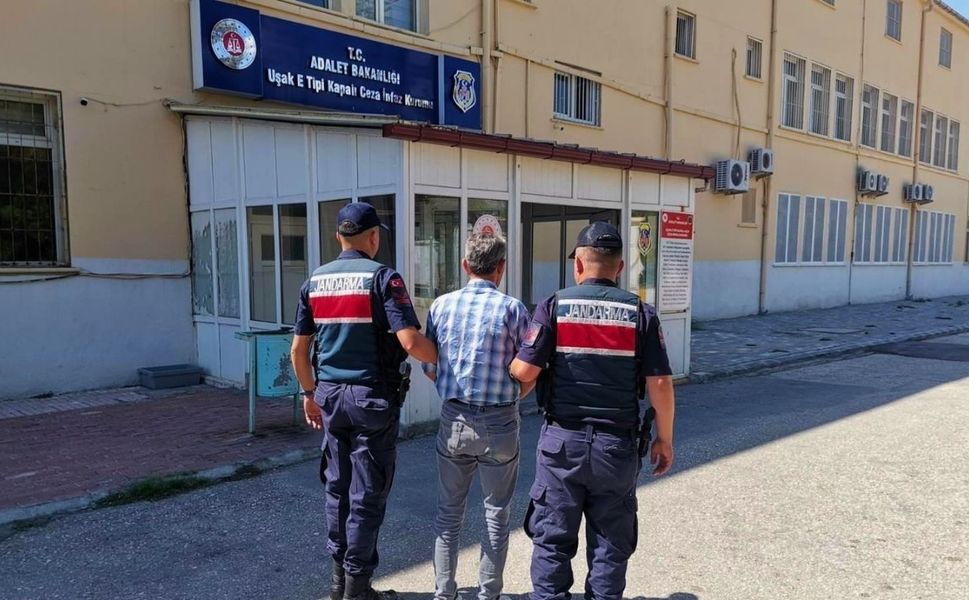 Uşak Jandarmasından İlçelerde Yasaklı Madde Operasyonu