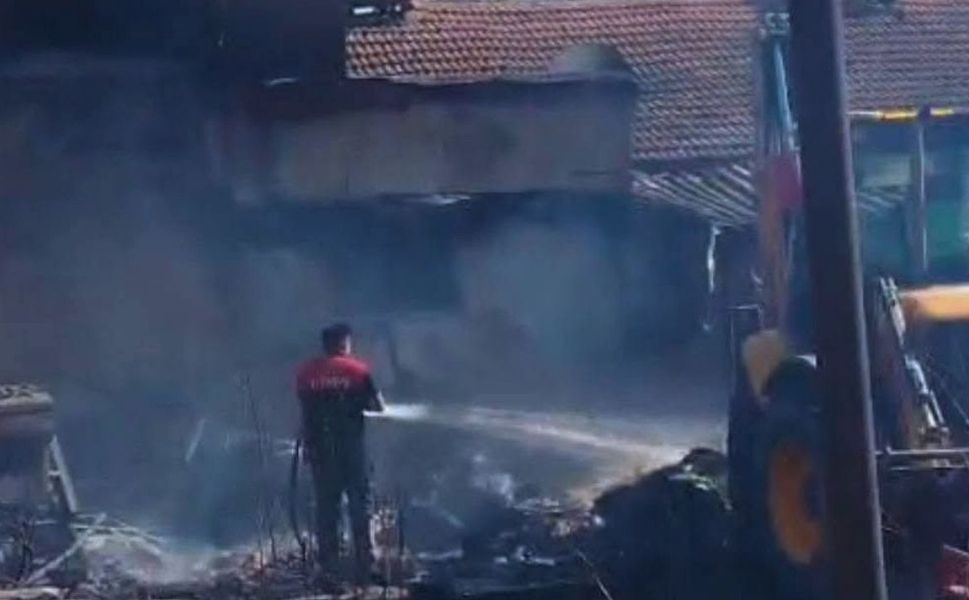 Uşak’ın Banaz İlçesinde Ev Yandı