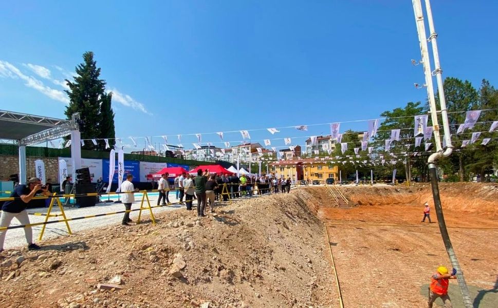 Uşak’a Yapılacak 300 Milyon TL’lik Öğretmenevi Temeli Atıldı